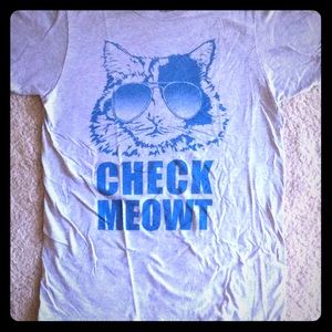 Check meowt shirt